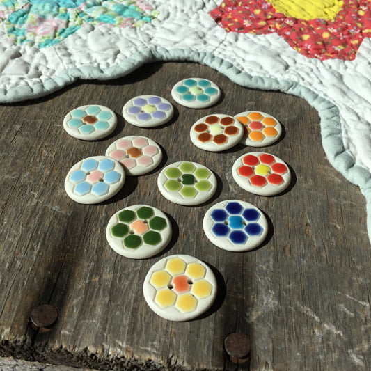 ‘Grandma’s Flower Garden’ Porcelain Button 7/8"