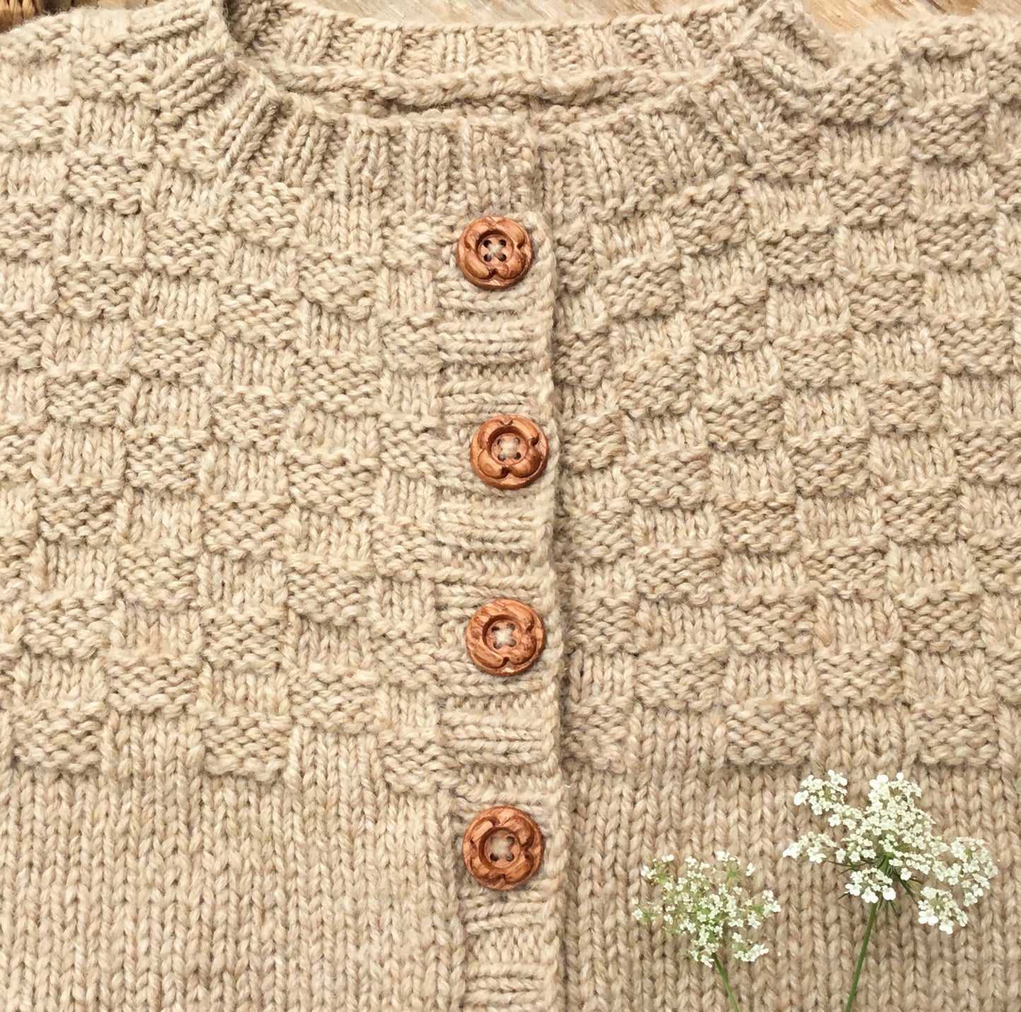 ‘Forest Flowers’ Red Oak Wood Buttons 3/4”