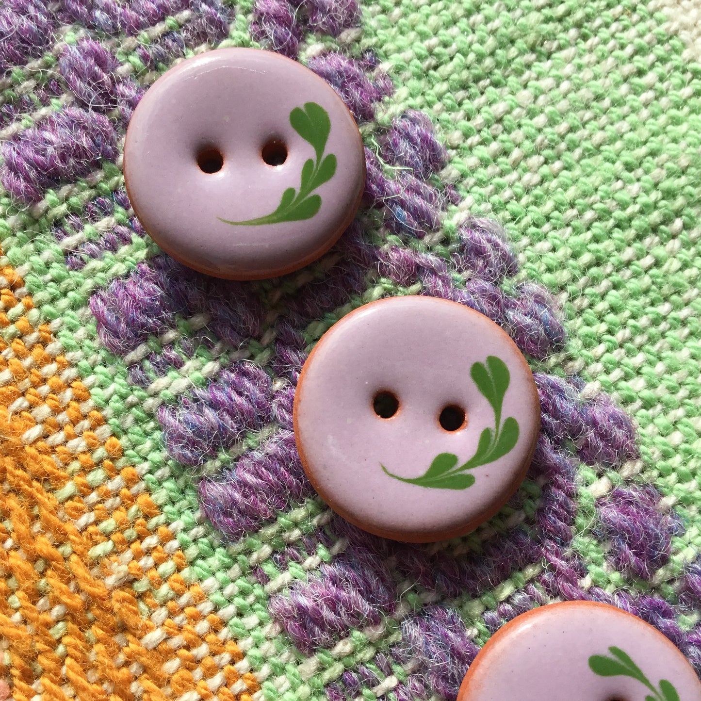 'Leaflet' Ceramic Button 3/4"