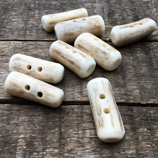 1-1/8" Deer Antler Shed Toggle Button