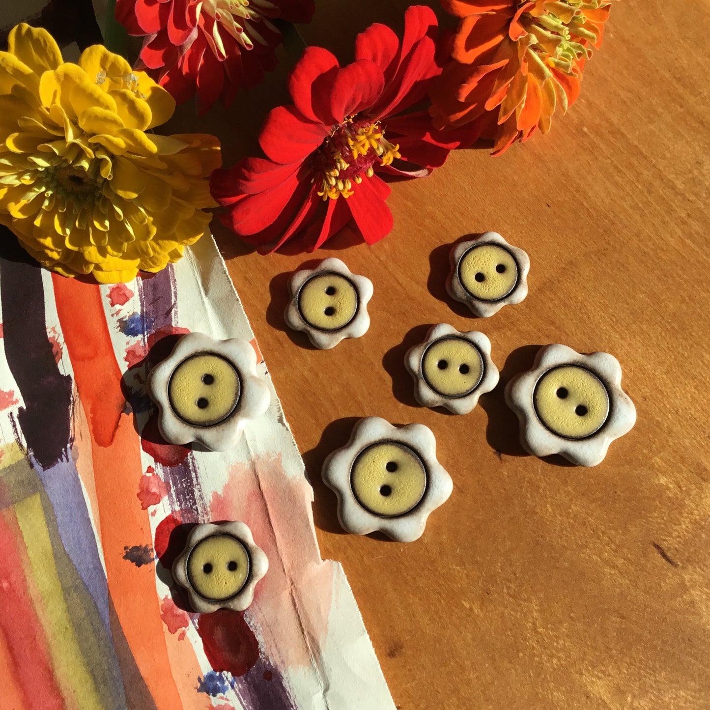 ‘Floral Darlings' Black Stoneware Button