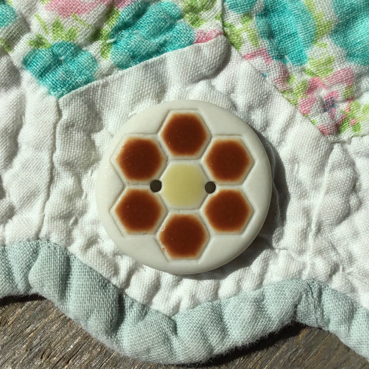‘Grandma’s Flower Garden’ Porcelain Button 1"