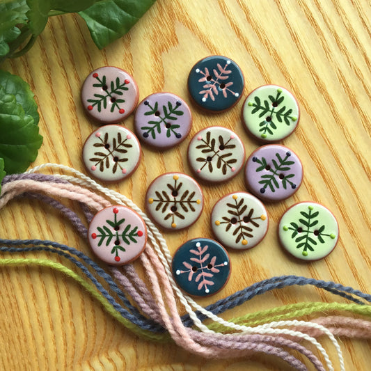 Bud & Vine Ceramic Button  7/8"