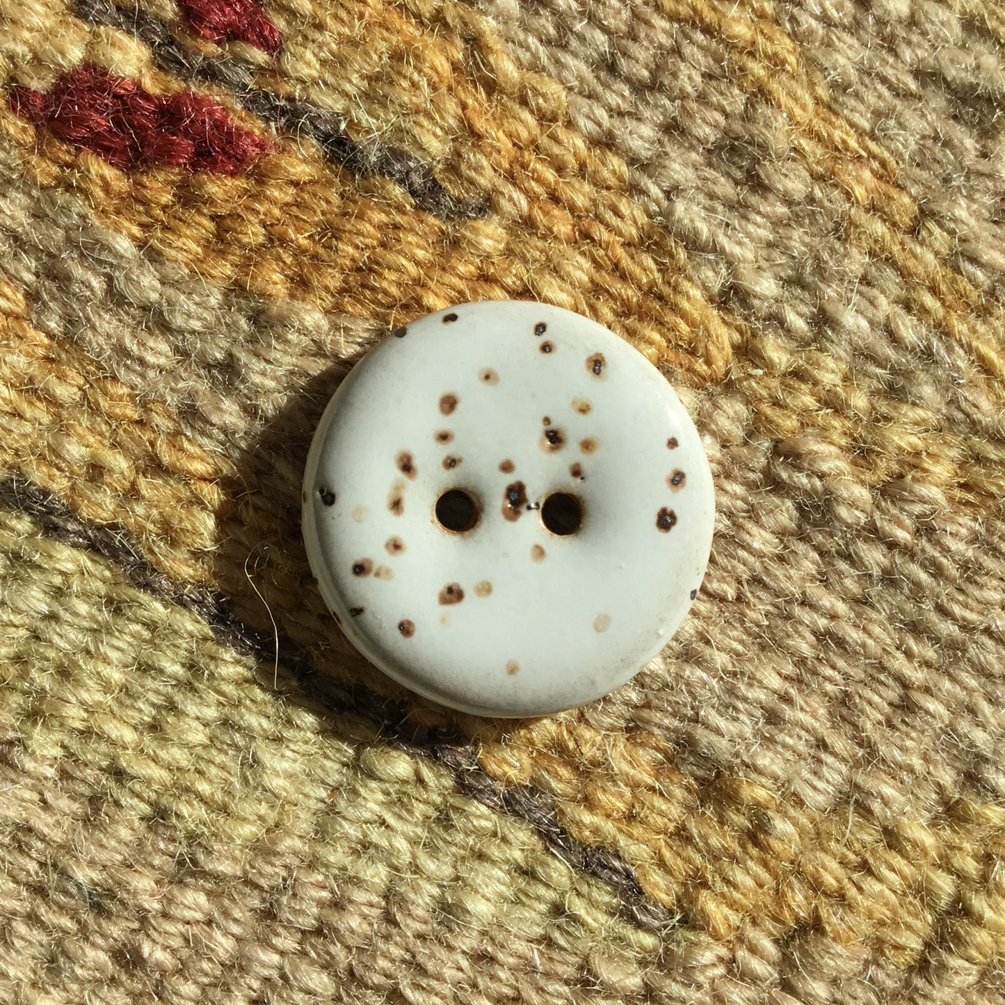 Stoneware Fleck Button  7/8"