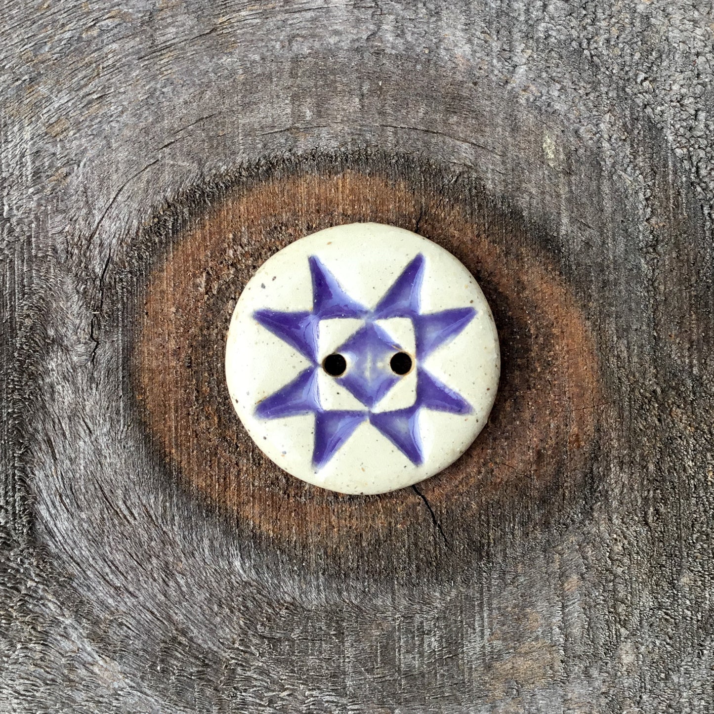 Rustic Style Ohio Star Stoneware Button 7/8"