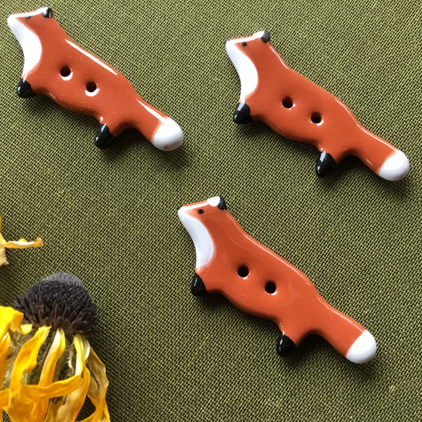 Red Fox Buttons  3/4" x 1-3/4"