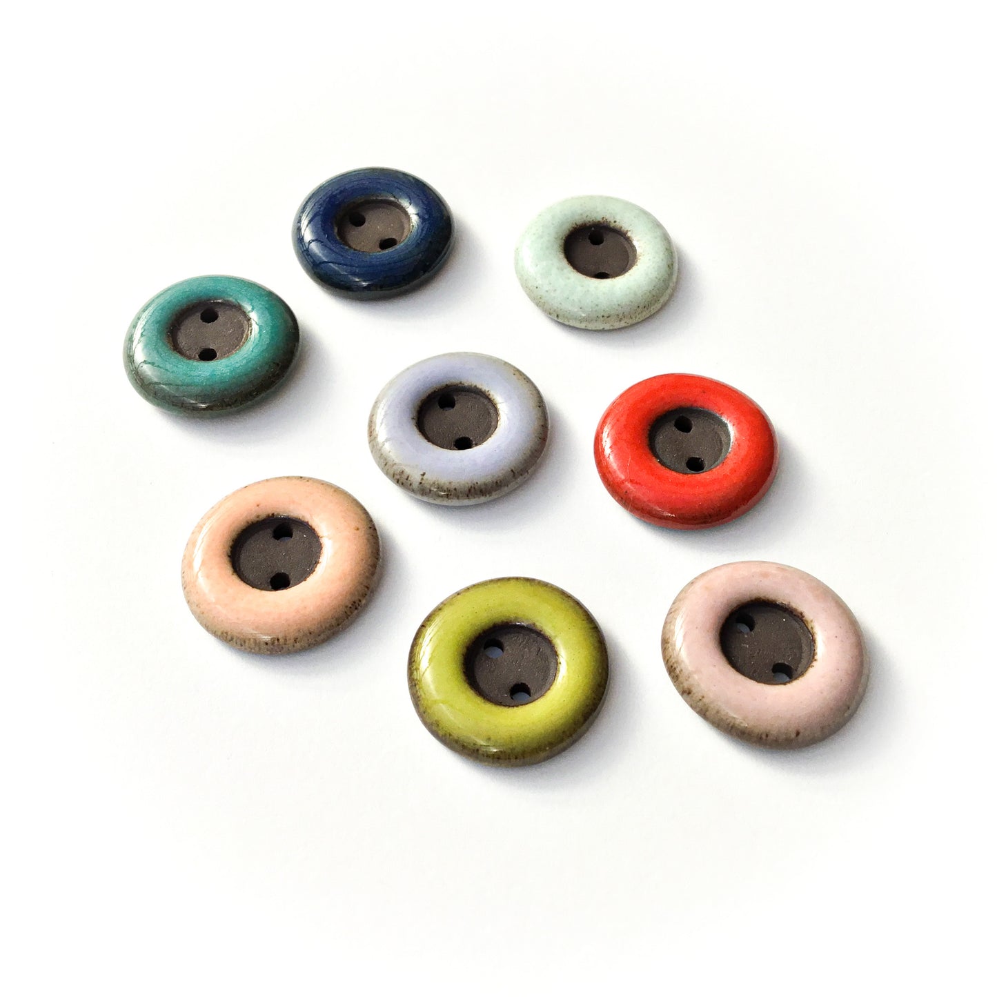 COLOR LOOP Black Clay Button  3/4"