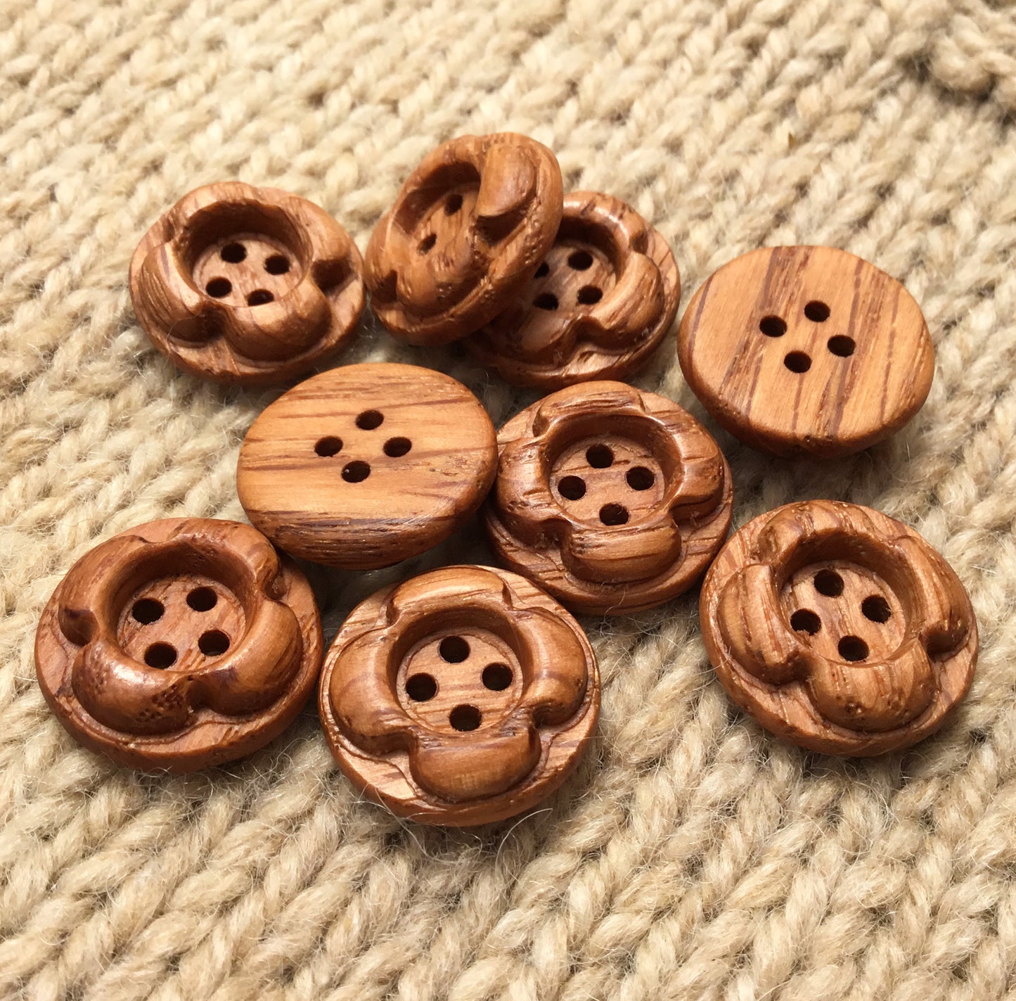 ‘Forest Flowers’ Red Oak Wood Buttons  3/4”