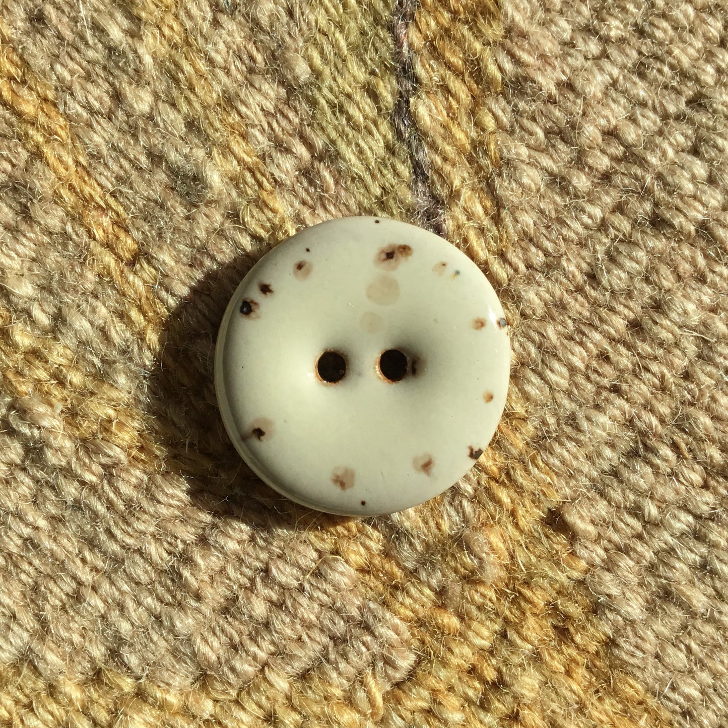 Stoneware Fleck Button  7/8"