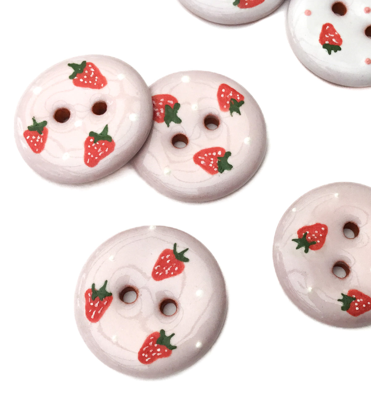 Straw Button 'Strawberry Shake' Ceramic Button 3/4