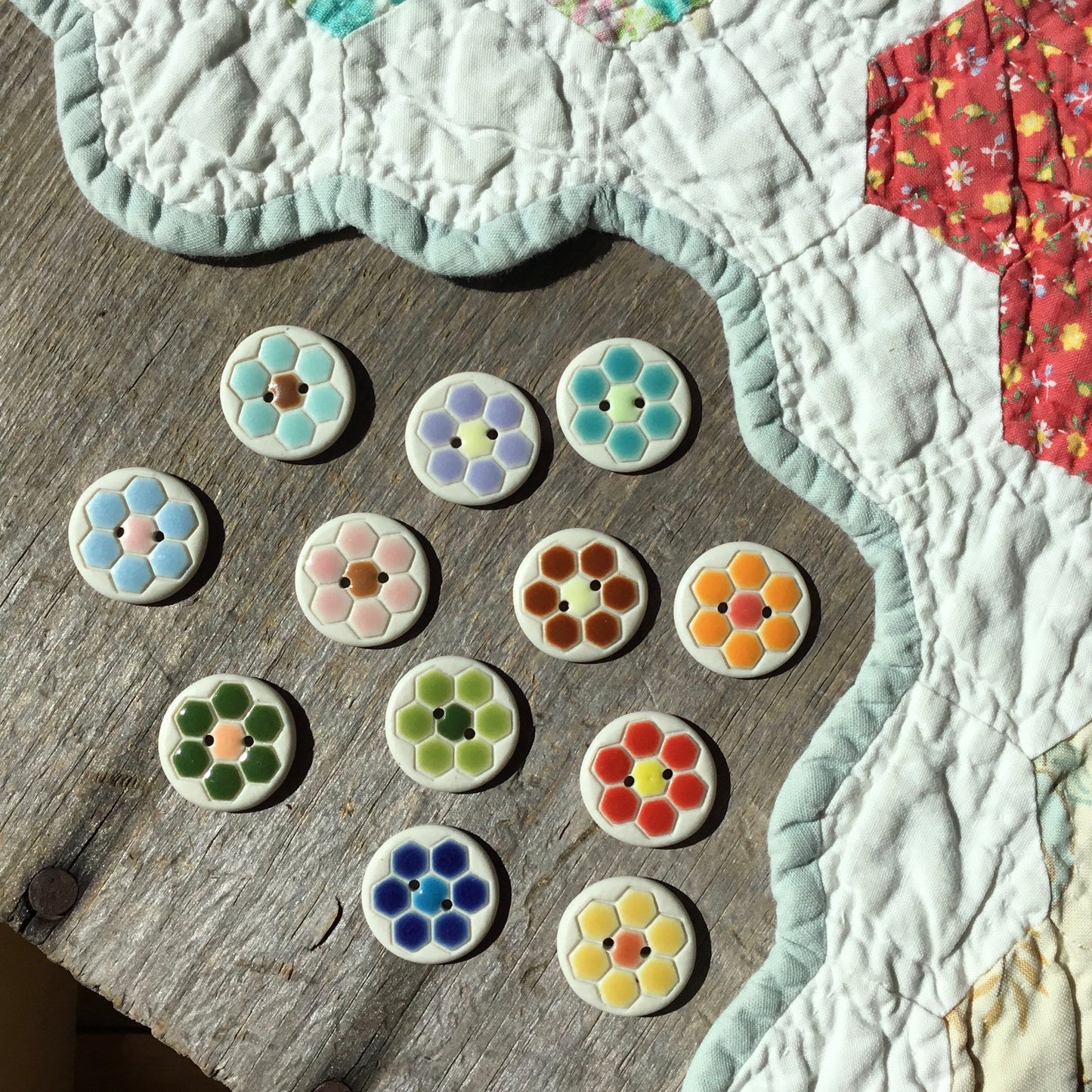‘Grandma’s Flower Garden’ Porcelain Button 7/8"
