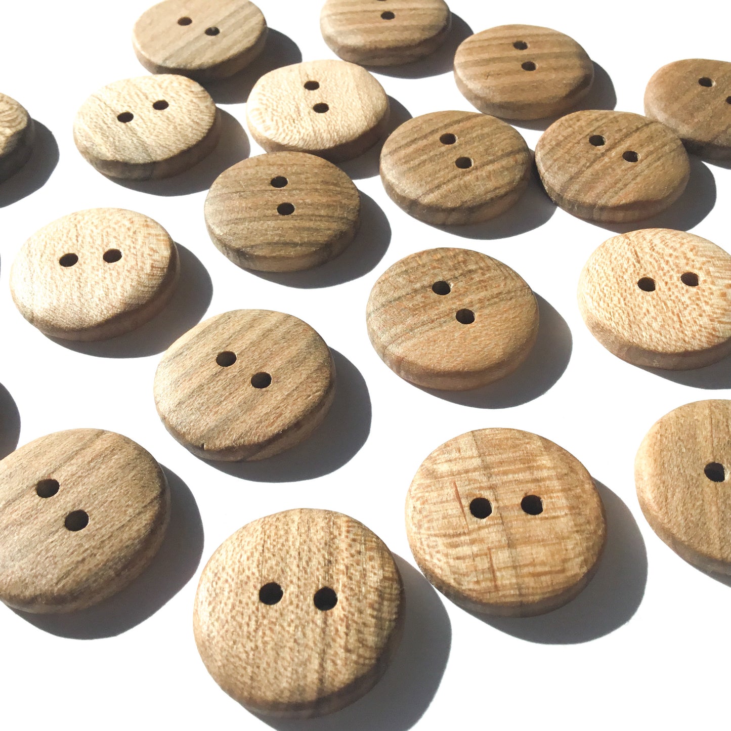 Basic Quarter Sawn Maple Wood Buttons  7/8"