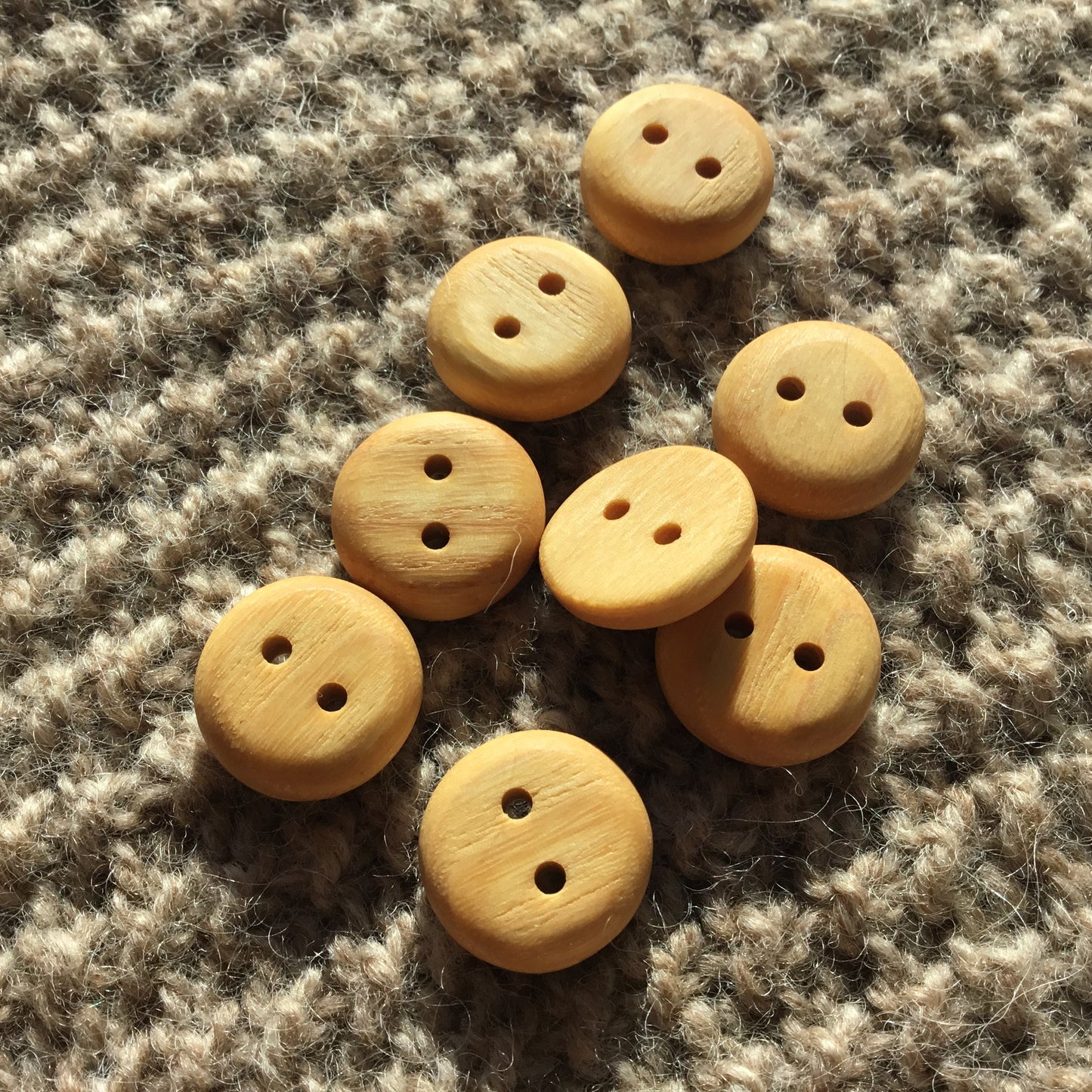 Basic Ash Wood Button  3/4”