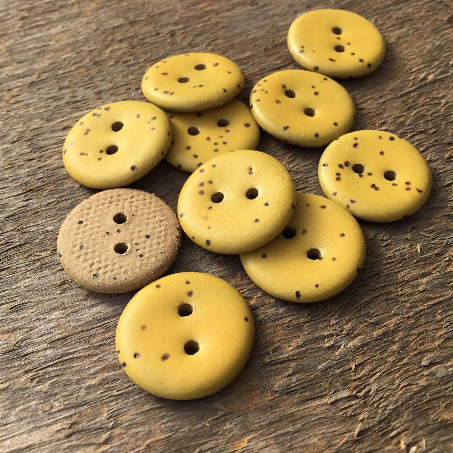 Matte Golden Yellow Fleck Stoneware Buttons - 3/4"