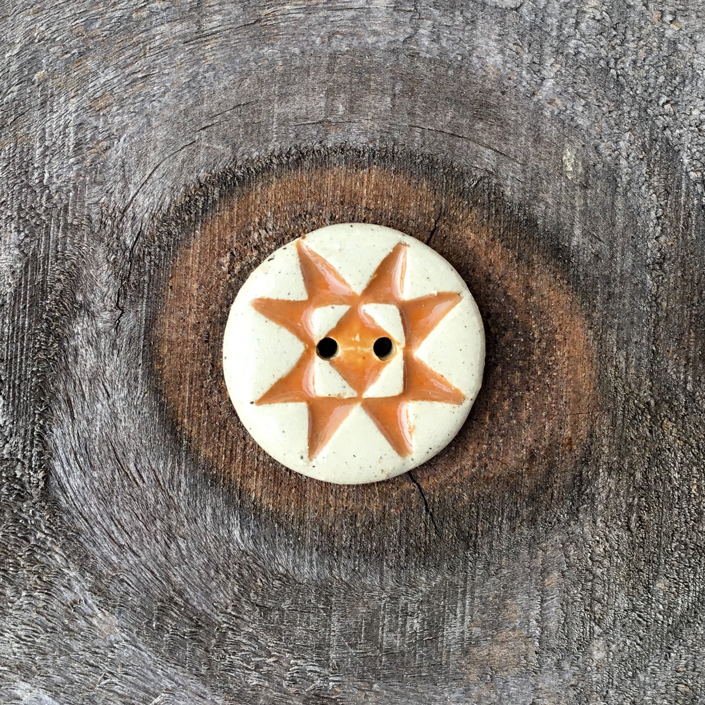 Rustic Style Ohio Star Stoneware Button 7/8"