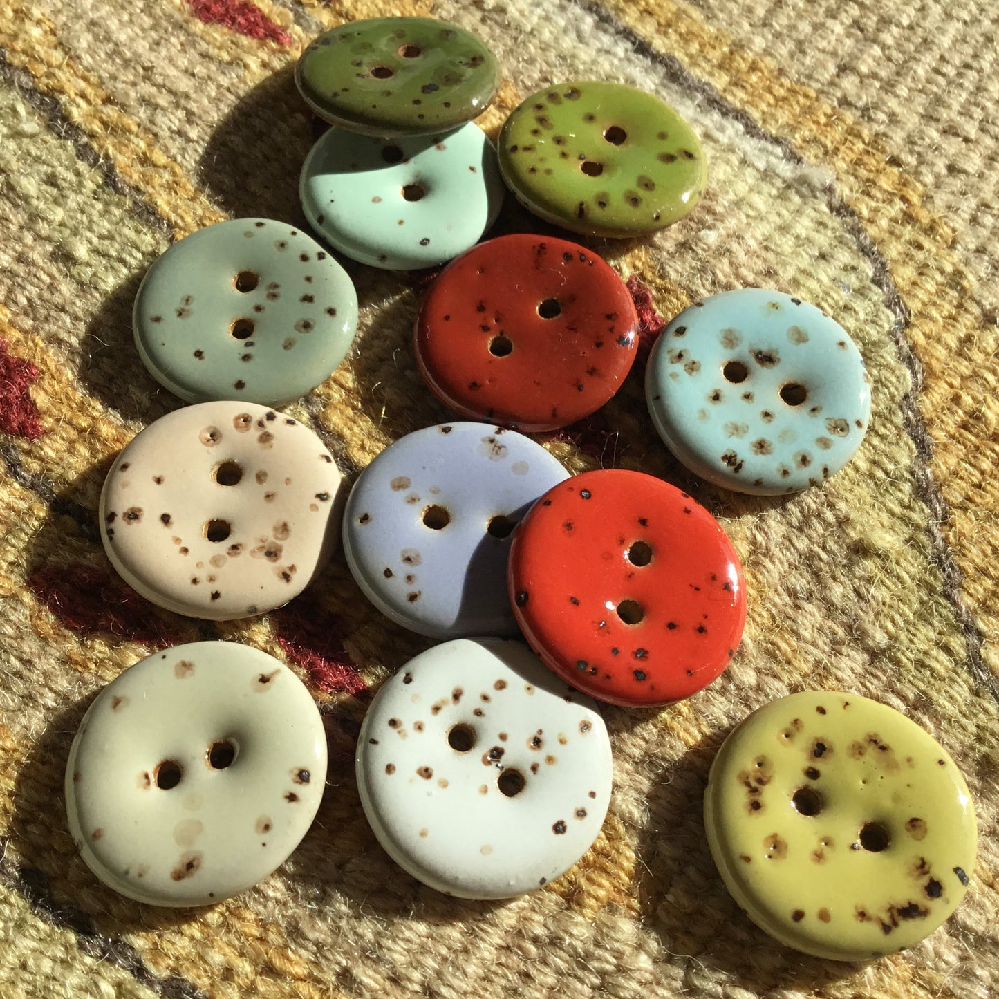 Stoneware Fleck Button  7/8"