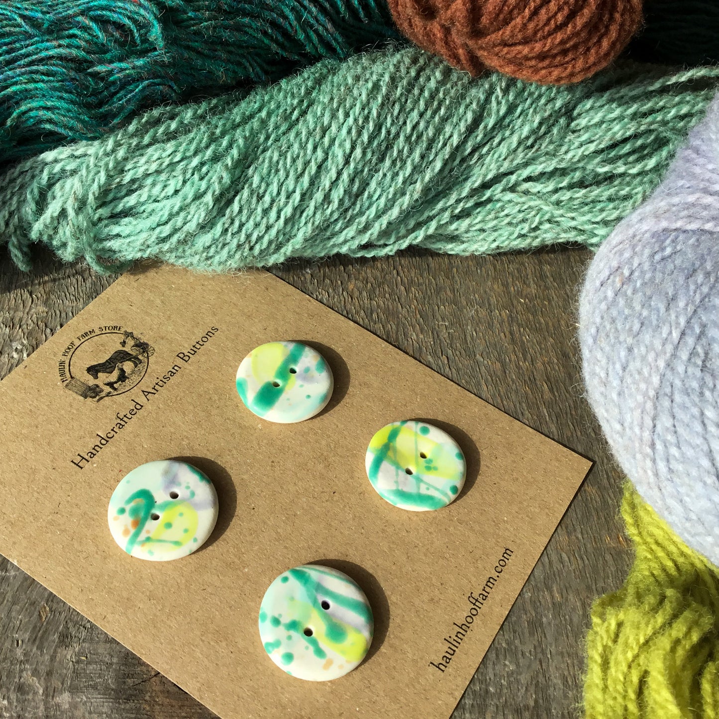 'Twist & Shout' Porcelain Button 1"