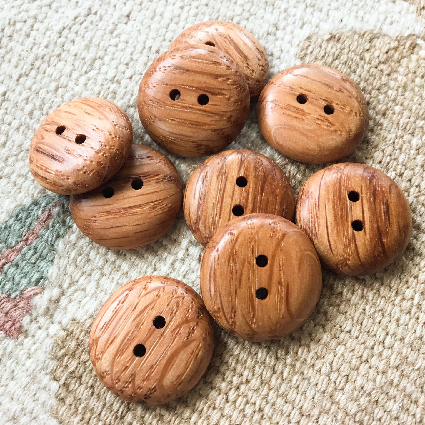 Polished Red Oak Wood Buttons  1"
