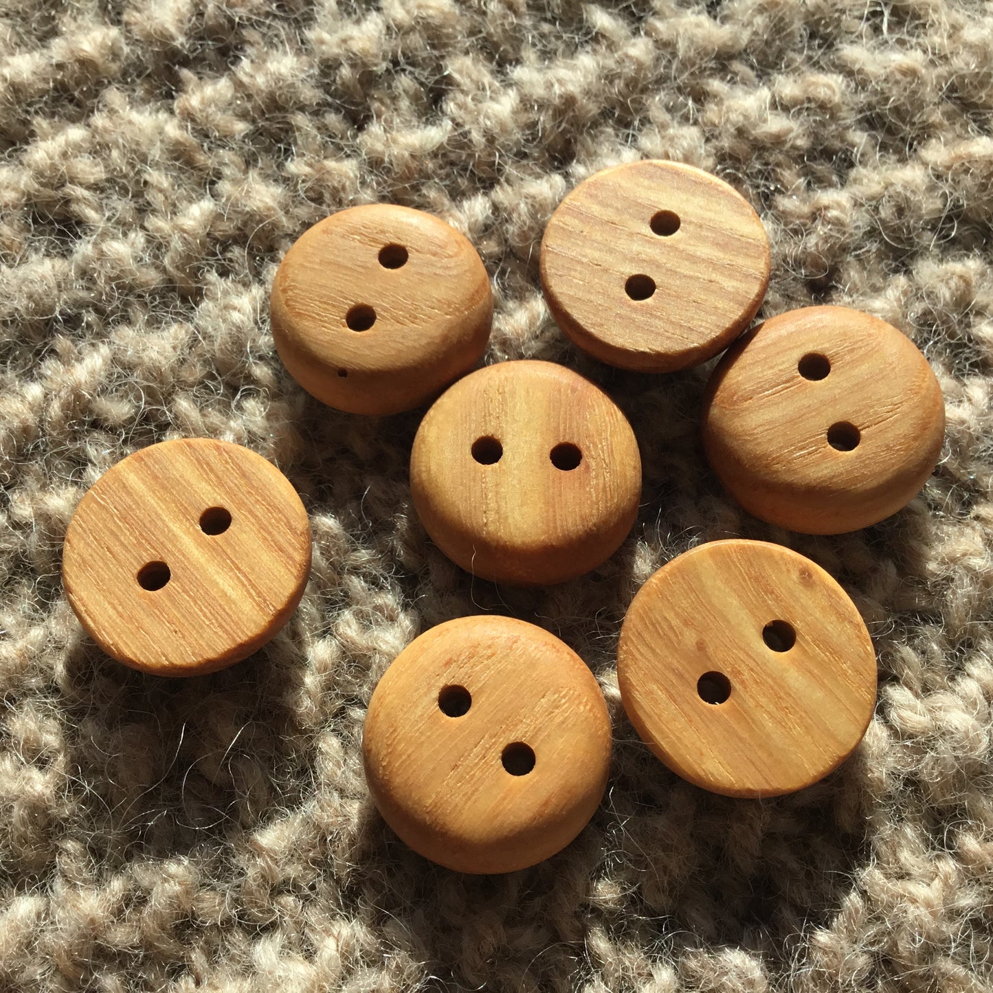 Basic Ash Wood Button  3/4”