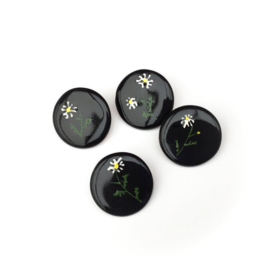 ‘Dancing Daisies ’ Designer Shank Button Set - 3/4" 4-pack