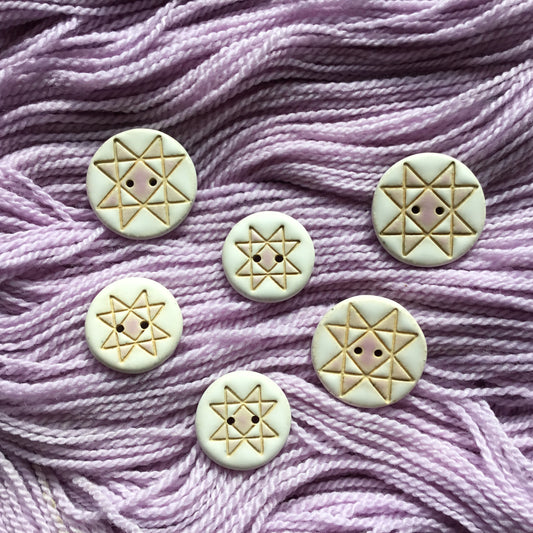 *Discontinued* Lilac Ohio Star Stoneware Button