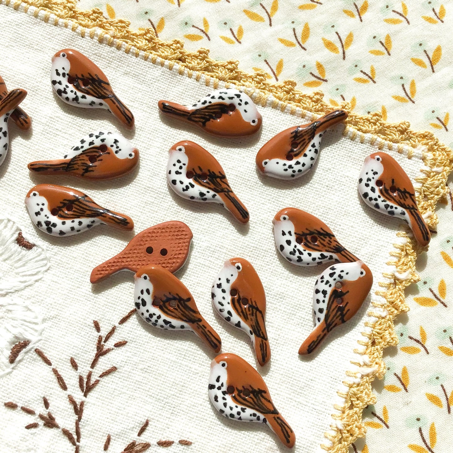 Ceramic Perching Songbird Button *NEW SPECIES! 1/2” x 1-1/8"