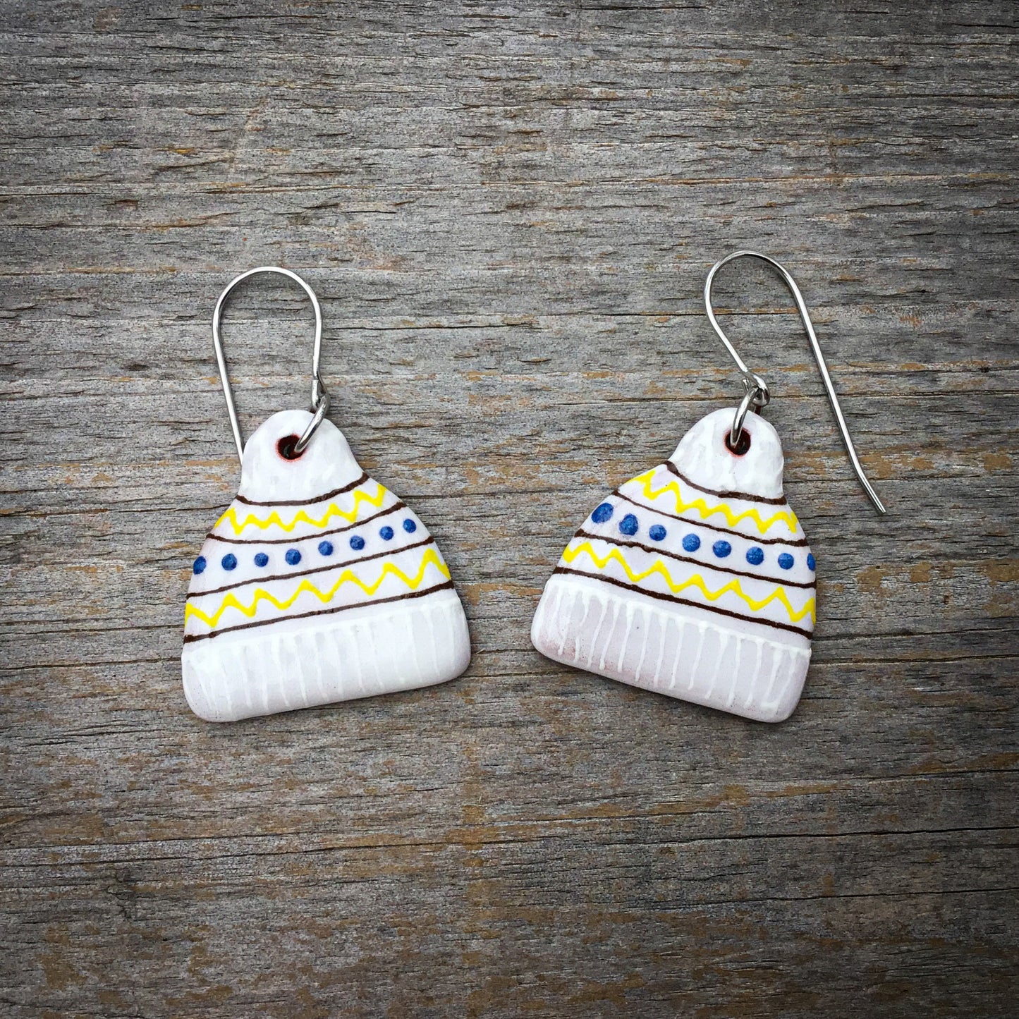 'Hand Knit Hats' Ceramic Earrings