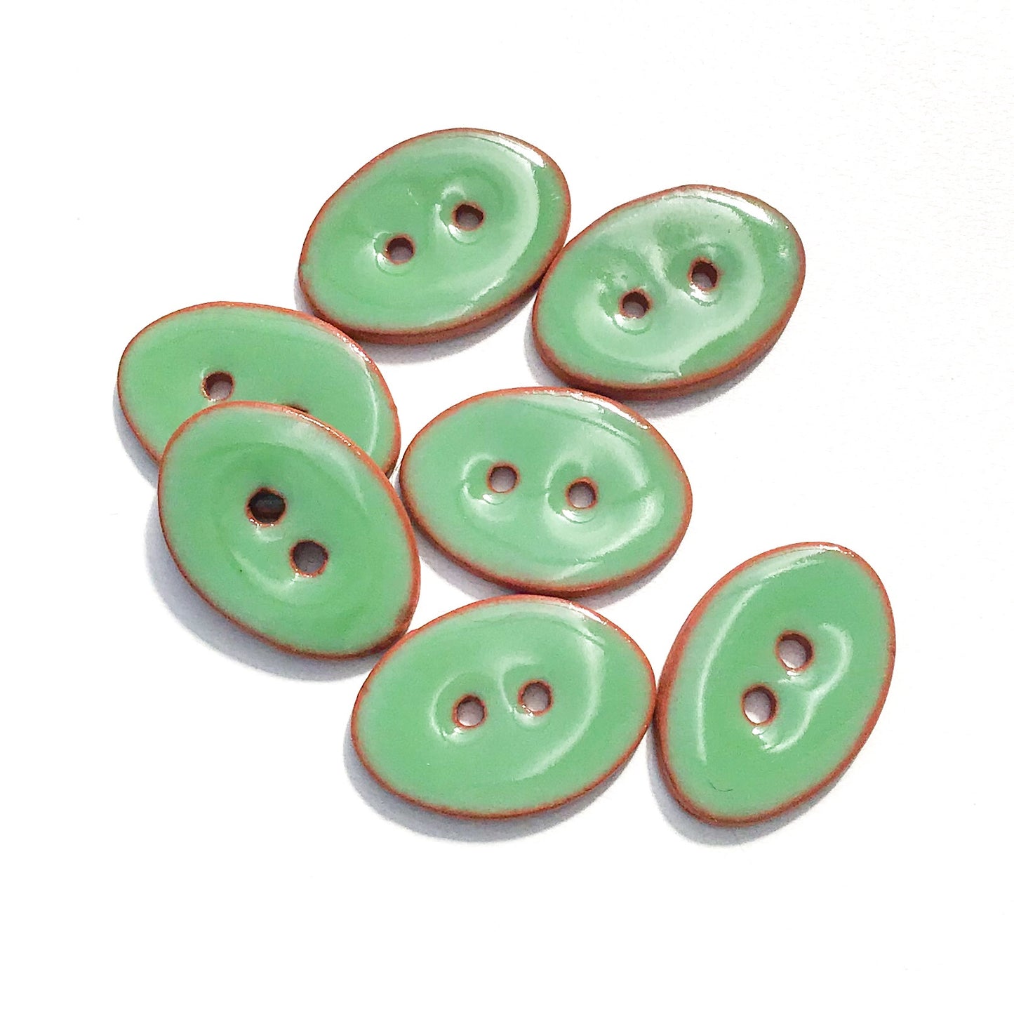 Grassy Green Oval Clay Buttons - 5/8" x 7/8" - 7 Pack (ws-93)