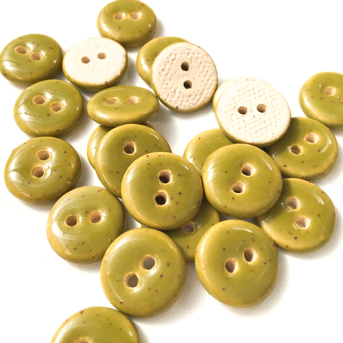 Speckled Olive Green Ceramic Buttons - Mossy Green Clay Buttons - 9/16"